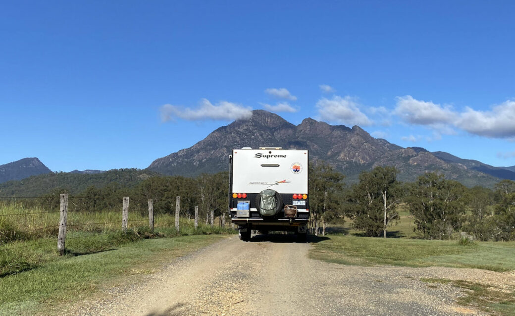 Barney Creek Vineyard Cottages accommodation with mountain views near Rathdowney
