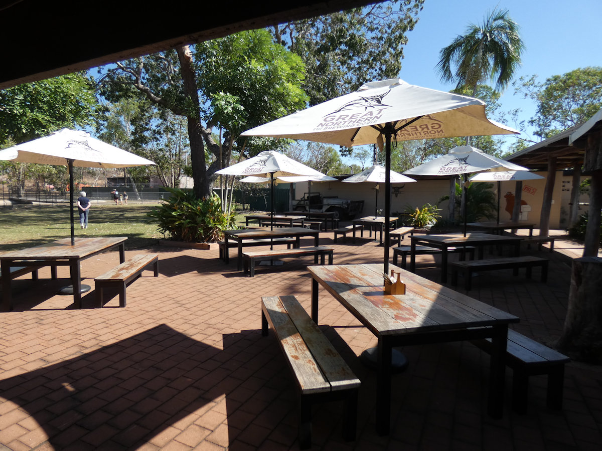 Bark Hut Inn, Northern Territory - Camps Australia Wide