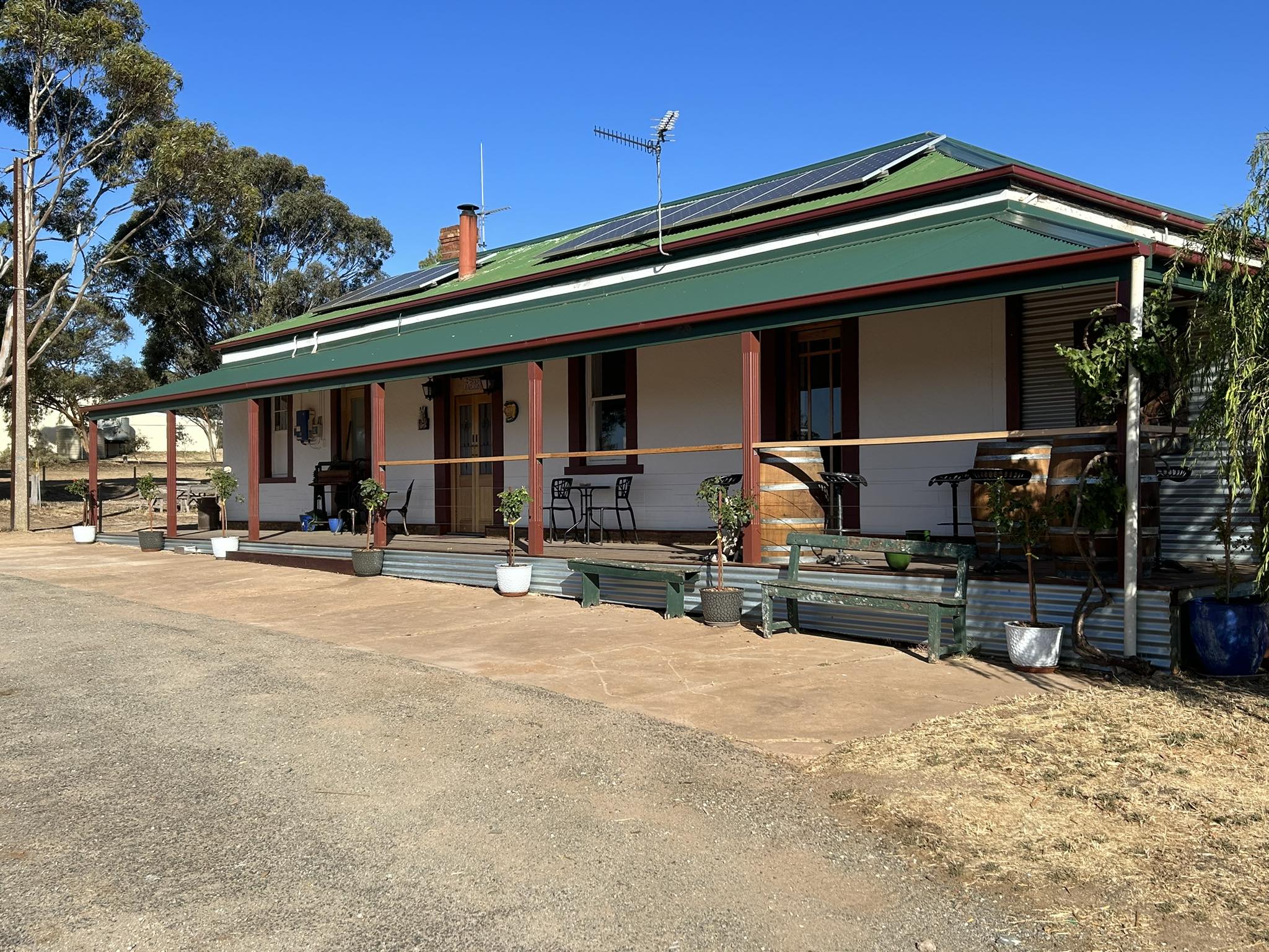 Pub Stay in Tarcowie