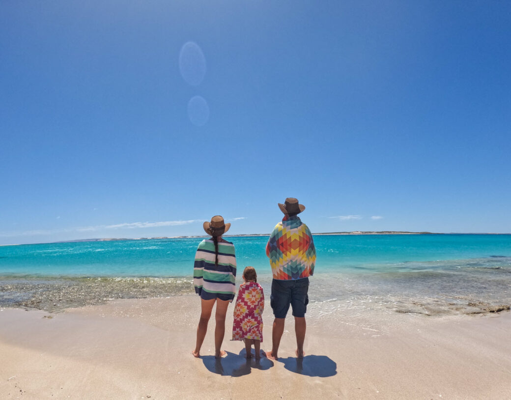 Turquoise waters and sandy beach at Shelter Bay camping spot, Steep Point, Western Australia