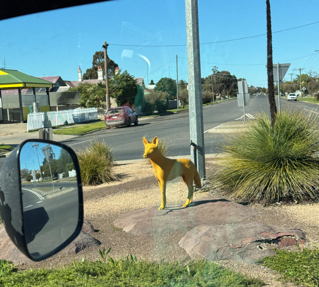 Metal dog sculpture installation in Warracknabeal, Victoria