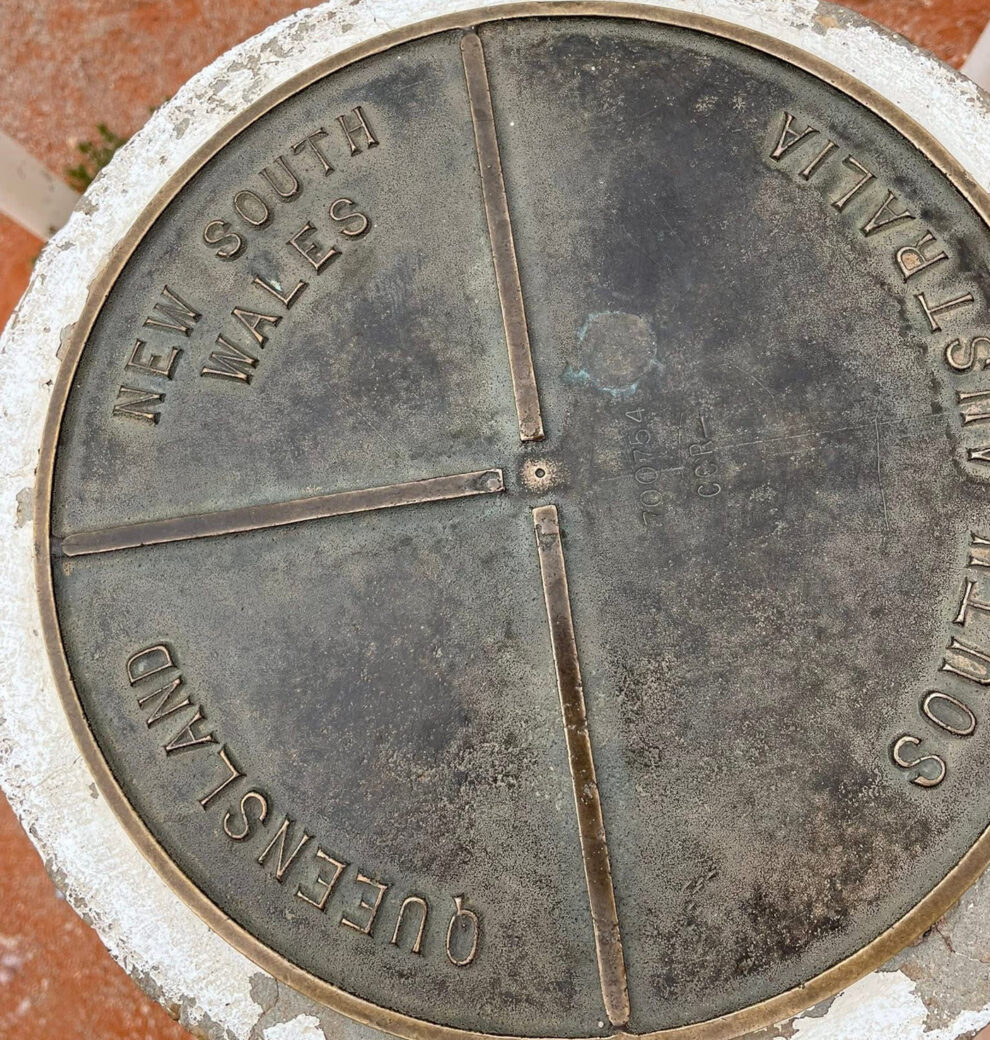 Cameron Corner landmark where Queensland, New South Wales and South Australia meet