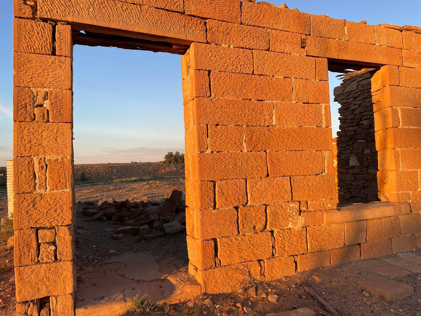 Sturts Steps Milparinka NSW Image Heather Stevenson